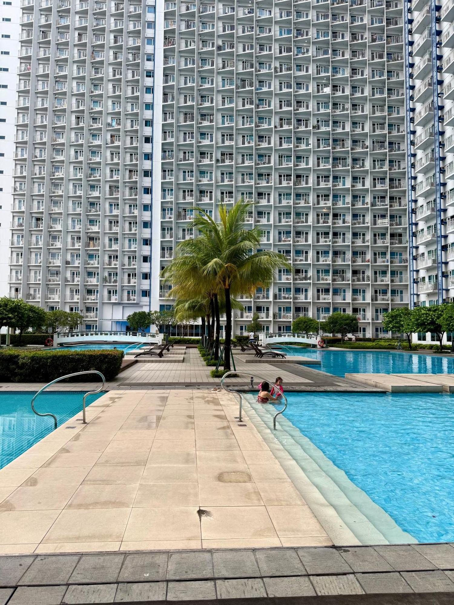 Serene Suite In Jazz Residences Makati City Extérieur photo